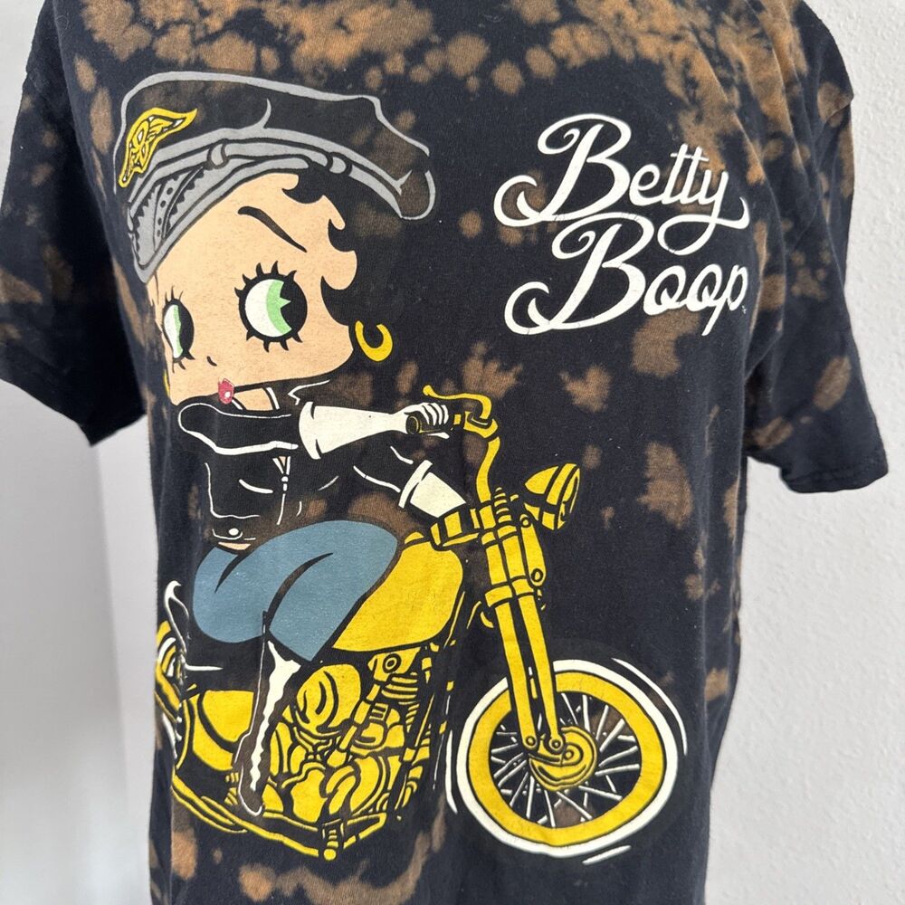 Betty Boop T Shirt Womens M Tie Dye‎ Motorcycle Biker Wild Ride Graphic Y2K 90s - Picture 2 of 7